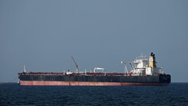 걸프 해역 지나는 선박들, 이란 공격 피하려 