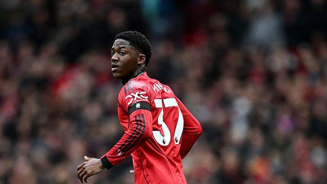 맨유 남아 주전 재도약 해냈는데 왜 이러나...“계약 연장 원하지만, 협상 크게 진전되지 않아”