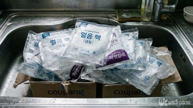 택배 뜯고 남은 아이스팩 그냥 버리지 마세요…의외의 재활용법 6가지