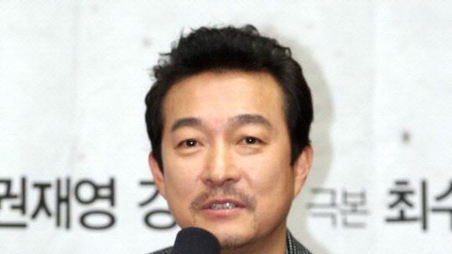 이재룡 또 음주운전… 중앙분리대 들이받고 지인 집으로 도주