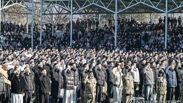'충성론'·'병장론' 광고 활개…군장병 대부업 대출 444억