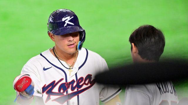 '동점인데 뭔가 찜찜하더니.....' 韓 무사 1·3루 빅찬스→병살로 고작 한 점…대만 곧바로 솔로포, 6회말 1-2 재역전 [WBC]
