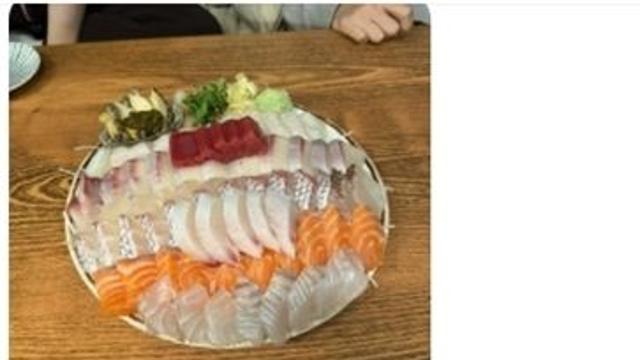 “초밥 먹다 죽을 뻔…” 횟집 초대리 제공 논란