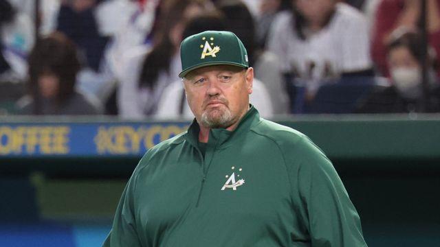 호주 닐슨 감독 "데일 실책에 굉장히 실망, 그립만 제대로 잡았더라면" [WBC 패장]