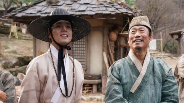 '1000만 흥행' 왕과 사는 남자, 때아닌 표절 시비…유족 측 