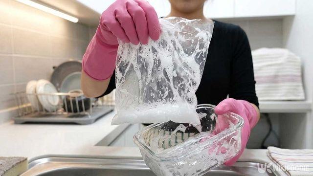 요즘 핫한 ‘비닐 수세미’ 그냥 버리지 마세요, 설거지가 훨씬 쉬워집니다