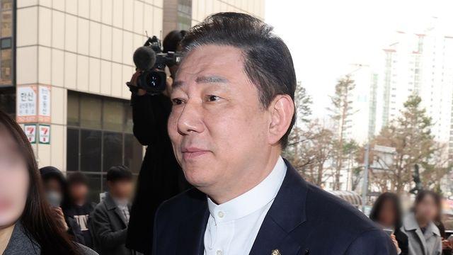 12일 만에 '3차 소환' 출석한 김병기…“조사 잘 받겠다” 짤막한 답변만