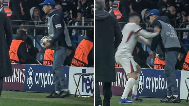 “정말 죄송합니다, 유니폼도 주고 35번 정도 사과했습니다”…볼보이 밀친 첼시 FW, “이런 일 일어나면 안 돼”