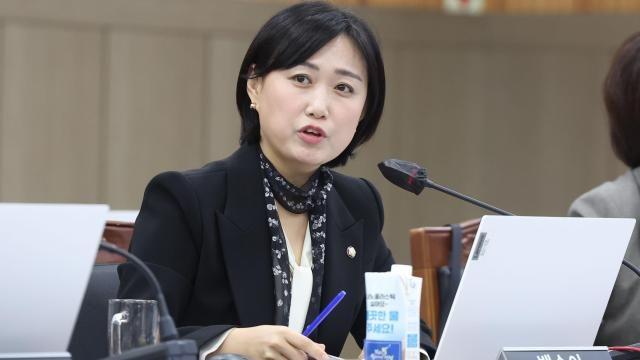 與, 북한 탄도미사일 발사에 