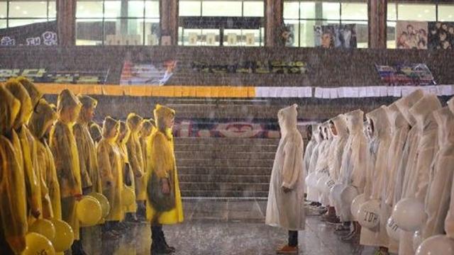 팬덤의 시작, 풍선색으로 싸우던 아이돌 시대 [M은 알고 Z는 모르는 이야기]