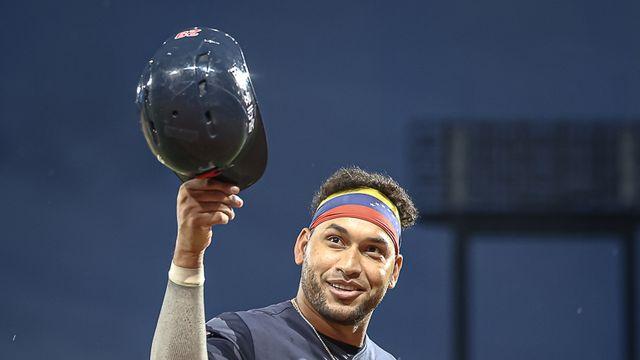 베네수엘라 WBC 기적의 역전극! '대한외국인' 레이예스도 기뻐했다 