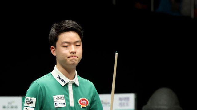 '18세 당구천재' 김영원, 첫 월드챔피언십 정상 등극...우승 상금 2억원