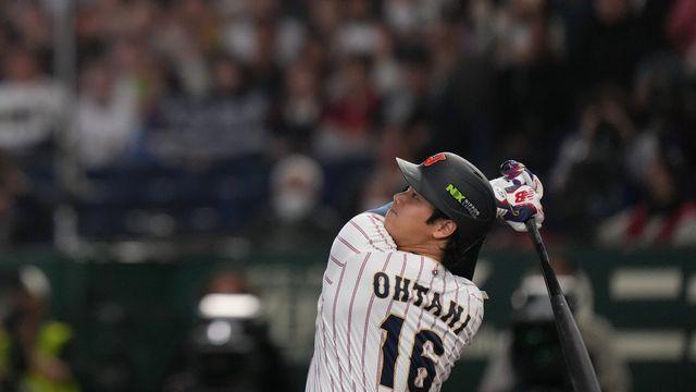 오타니가 1회부터 배트를 던졌다…대형 동점 솔로포로 베네수엘라 홈런 세리머니에 맞불