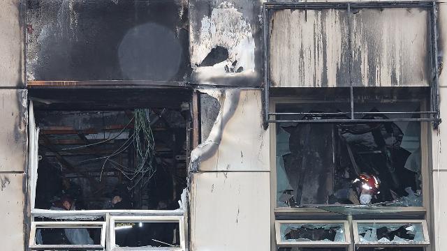 화재 '벌집구조' 소공동 캡슐호텔, 스프링클러 없는 취약지대(종합)