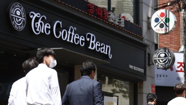 경찰, '커피빈 인수' 졸리비 가맹금 편취·조세 회피 의혹 수사