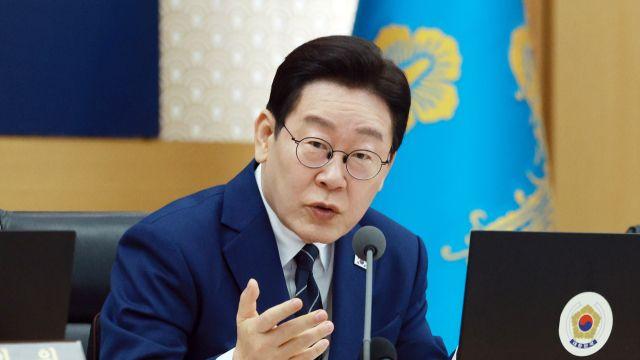 차량 부제, 민간까지 확대하나…정부 