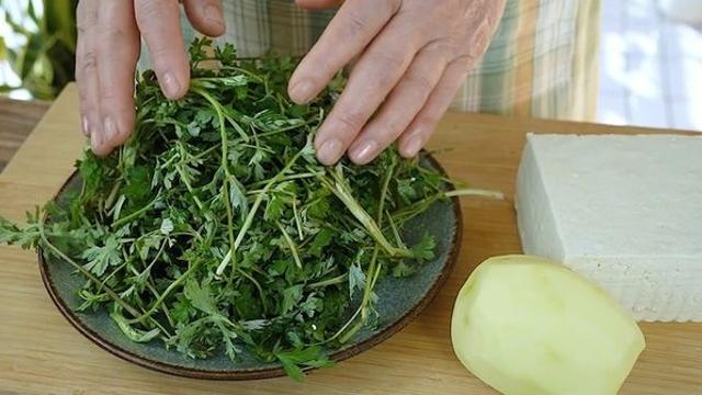 3월에 쑥을 먹을 땐 반드시 '두부'를 같이 놓으세요...'최고의 부침개'가 됩니다