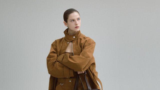 트렌치코트의 두 얼굴