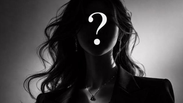 10억 빌리고 잠적…개그우먼 출신 전 서울시의원 누구