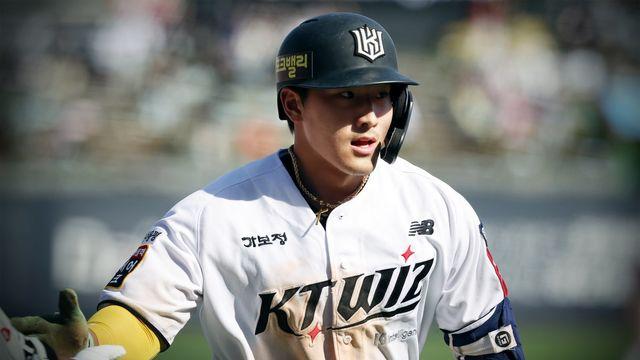 ‘장외홈런+멀티히트+보살’ WBC 후 복귀 첫날부터 종합선물세트 보여준 KT 안현민