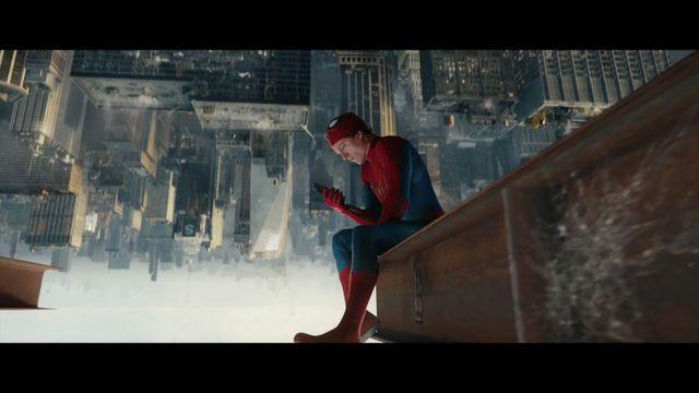 정반대의 젠데이아를 볼 수 있는 [스파이더맨]과 [듄] 예고편 공개