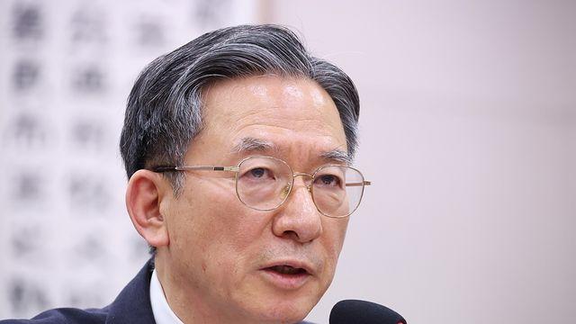 정성호, 공소취소 거래설에 “제 명예 걸고 말씀드린다…그런 거 전혀 없다”