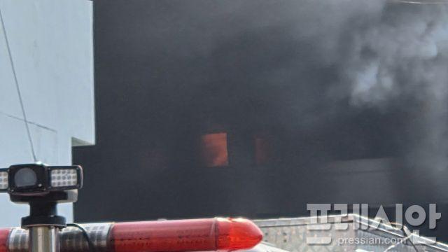 [속보]대전 문평동 공장 화재… '나트륨 200㎏' 사수 속 14명 행방불명