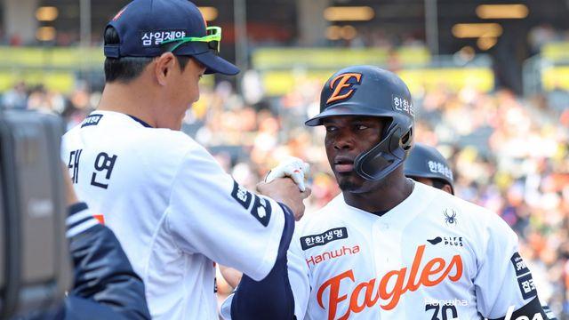 한화 왜 이래? '18안타' 대폭발, 2연전 다 잡았다!...채은성 3안타+페라자 투런포→KIA 13-8 제압  [대전:스코어]