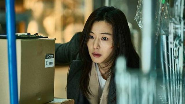 1400만 앞둔 '왕사남' 이을까...초호화 캐스팅 뜨자마자 난리 난 '한국 영화'