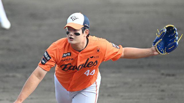 한화 팬들 열광했다! '최고 153km+KKK' 김서현 완벽한 마무리…정규시즌 앞두고 기대감 치솟는다 [대전 현장]