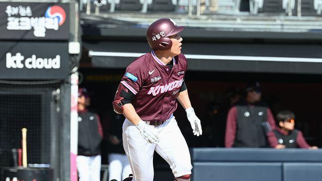 '이럴 수가' 4할 타자 이탈이라니…키움 서건창, 손가락 부상→회복까지 4주 [공식발표]