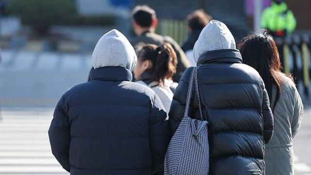 [날씨] 일요일 아침 다시 영하…낮엔 19도까지, 일교차 20도 ‘쑥’