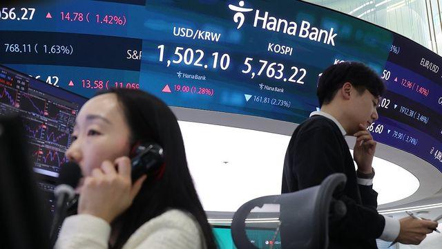 고유가·외국인 5주 순매도…은행 창구 환율은 1,530원대