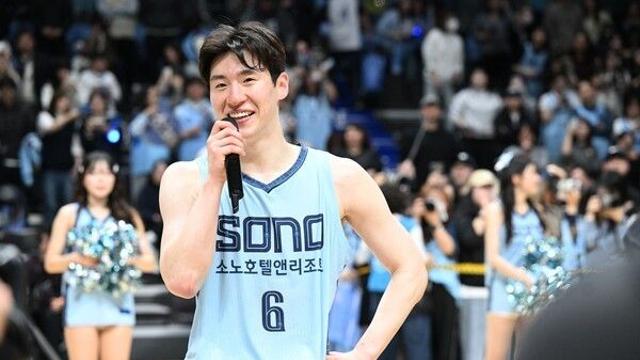 [STN@현장] 9연승 '신화' 소노가 美쳤다!...모비스에 4점 차 '大역전승'