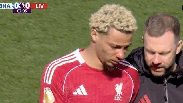 'PL 3연속 무승' 리버풀 첩첩산중...'17골 6도움' 에키티케 8분 만에 부상 OUT→'눈물', 이삭 복귀는 