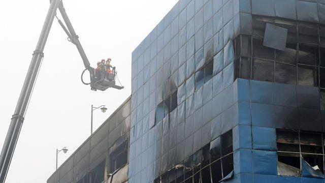 “대전 공장 화재 실종자 4명, 붕괴한 부분에 있을 듯”…소방 당국 발표