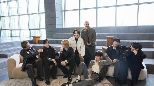 BTS “우린 서로 사랑해서 여기 있다”…완전체 진심 고백