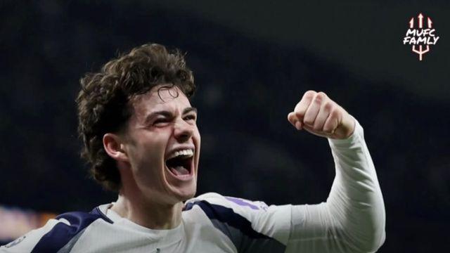 아껴주던 손흥민 떠나 결국 이적하나...“맨유, 1,100억 토트넘 ‘차기 주장감’ 평가 유망주 주시”