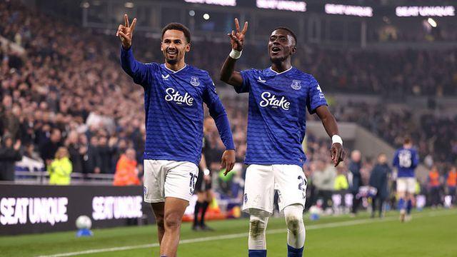 [PL ISSUE] ‘세네갈 우승 박탈→불만 세리머니’ 은디아예, 첼시전 후 중계 카메라 향해 “우리가 아프리카 챔피언!” 포효