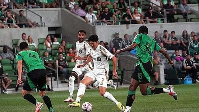 손흥민, 후반 41분 절호의 찬스 '또 놓쳐'→8G 무득점…LAFC 리그 전승 행진 끝났다+크로스바 불운 속 오스틴과 0-0 무승부