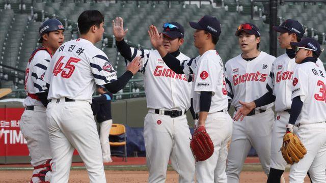 펄펄 나는 롯데, '봄데'의 악몽 이번엔 끊나