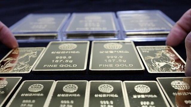 국내 금값 장중 6% 급락…“올해 금리인하 사라졌다” 공포 확산