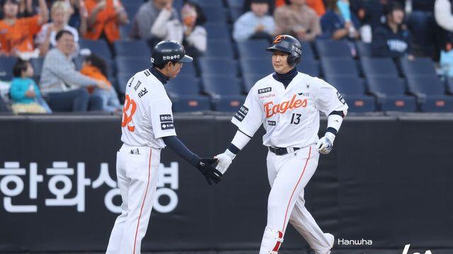 최재훈, 스리런·만루포 연타석 아치…한화 안방 홈런포 대폭발(종합2보)