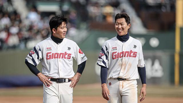 거인 일으켜 세운 김민성-박승욱…롯데, 베테랑 활약 힘입어 시범경기 1위 확정