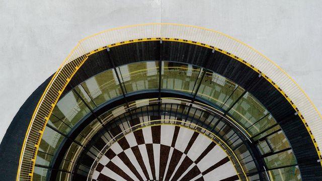 자연과 공장이 공존할 수 있을까? 노르웨이 숲 속의 친환경 가구 팩토리