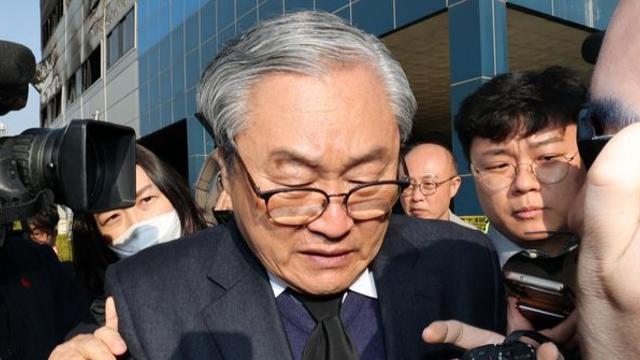 “유족이고 XX이고”…앞에선 사과, 뒤에선 막말한 안전공업 대표 녹취 파장