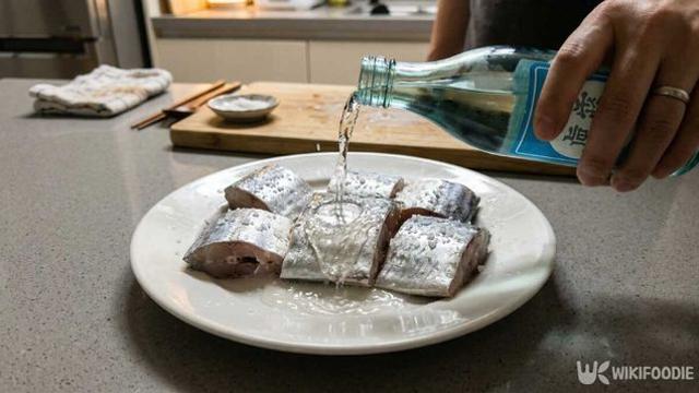 밥 세 그릇 각오하세요, 봄철 입맛 돋우는 갈치조림 레시피