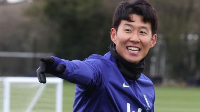 '필드골 0' 손흥민, 이번엔 감기? 대체 언제 골 넣나→홍명보 감독 