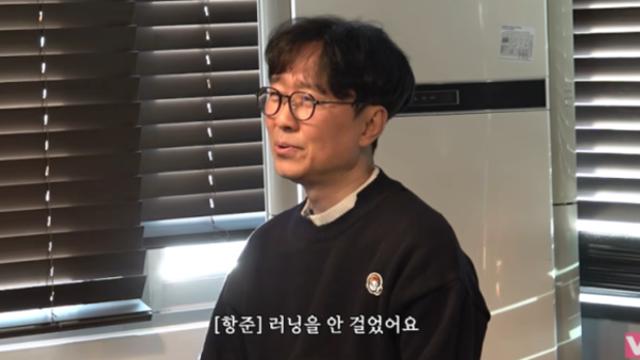 장항준 감독, '왕과 사는 남자' 역대 매출 1위 기록에도 