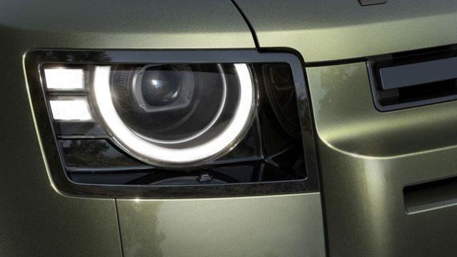 랜드로버 디펜더 신형 이렇게 달라졌다고? 주목해야 할 차이점